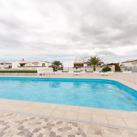 Apartment 1 Bedroom Condo Chapelas Costa Del Silencio Ac Pool Wifi *