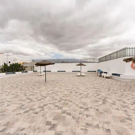 Chapelas Costa Del Silencio 阿罗纳