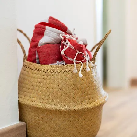 Chapelas Costa Del Silencio