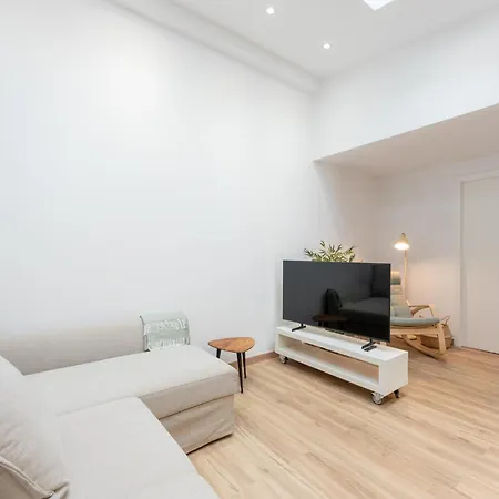 Chapelas Costa Del Silencio * أرونا